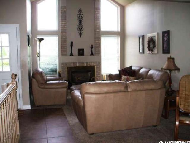 1015 Brook Haven Dr, Kaysville, UT 84037 — photo 2