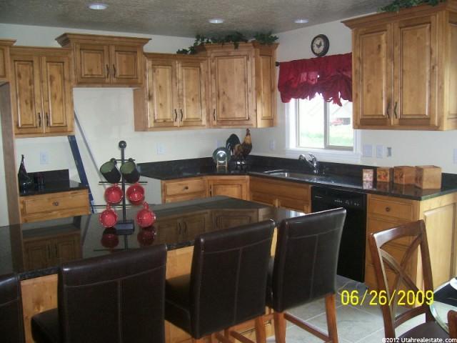 609 E 600 N, Vernal, UT 84078 — photo 4