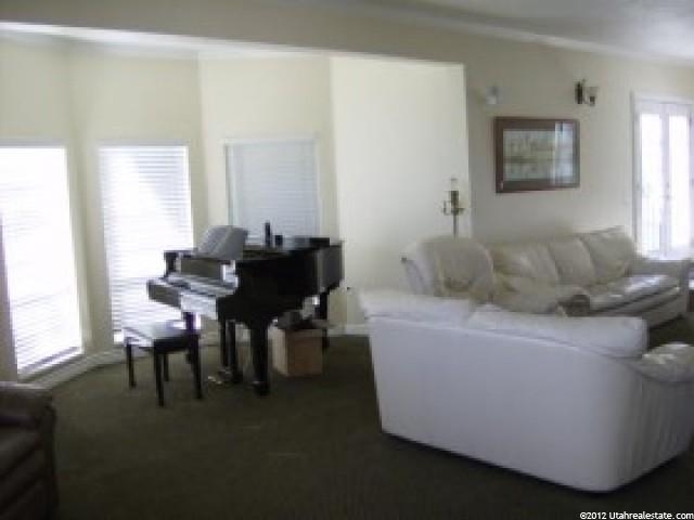 1237 Hillside Dr, Pleasant Grove, UT 84062 — photo 5