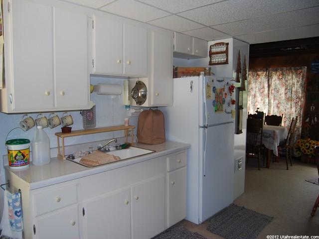 1009 Mt Tabby Dr, Tabiona, UT 84072 — photo 2
