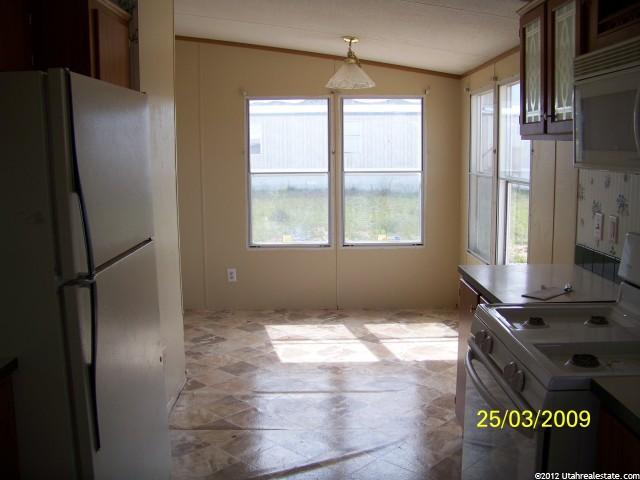 1387 E 5975 S, Vernal, UT 84078 — photo 5