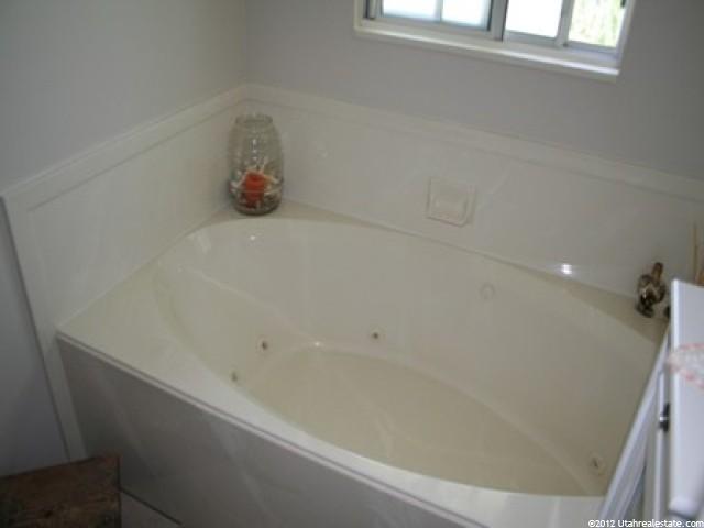 8106 S 2350 E, South Weber, UT 84405 — photo 12