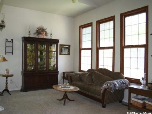 8106 S 2350 E, South Weber, UT 84405 — photo 7