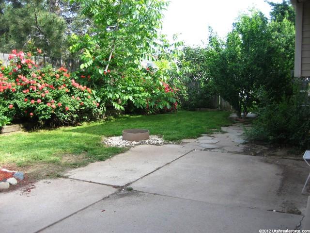 1522 N Parkdale Cir E, Layton, UT 84040 — photo 10