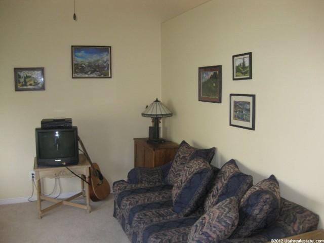 62 S 1350 E, Hyrum, UT 84319 — photo 4