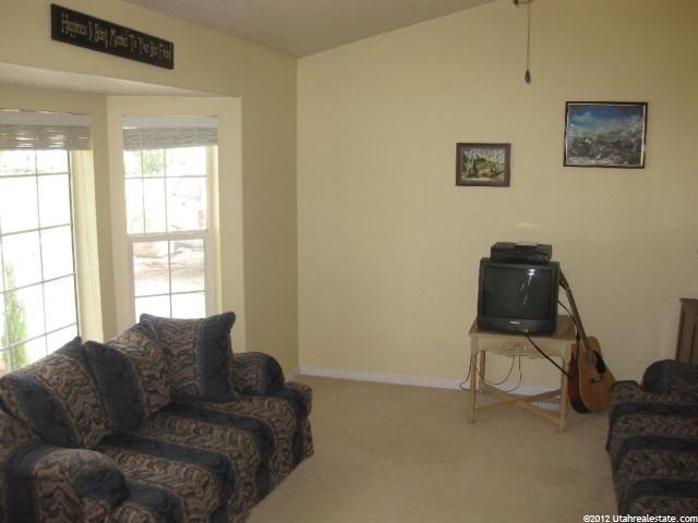 62 S 1350 E, Hyrum, UT 84319 — photo 10