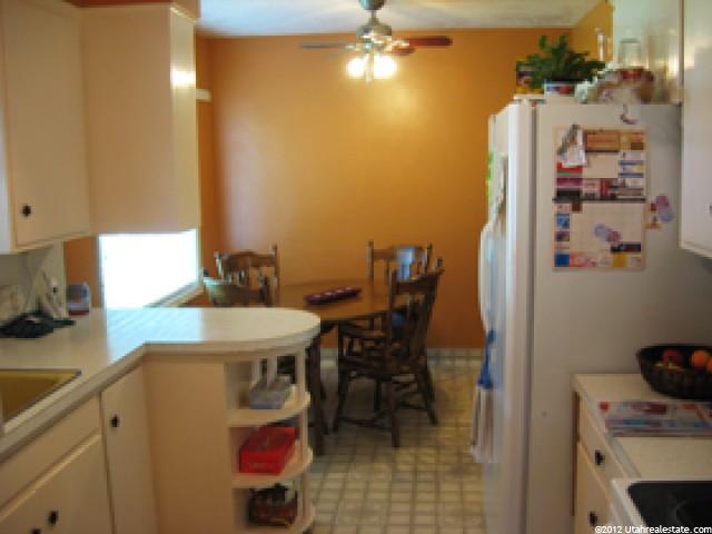 594 S 500 E, River Heights, UT 84321 — photo 5