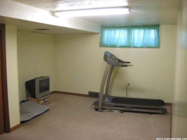 594 S 500 E, River Heights, UT 84321 — photo 8