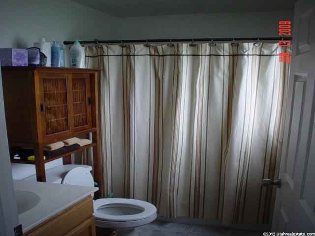 1372 W 2175 S, Woods Cross, UT 84087 — photo 5