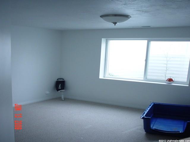 1372 W 2175 S, Woods Cross, UT 84087 — photo 10