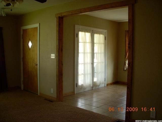 196 S 100 E, Nephi, UT 84648 — photo 4