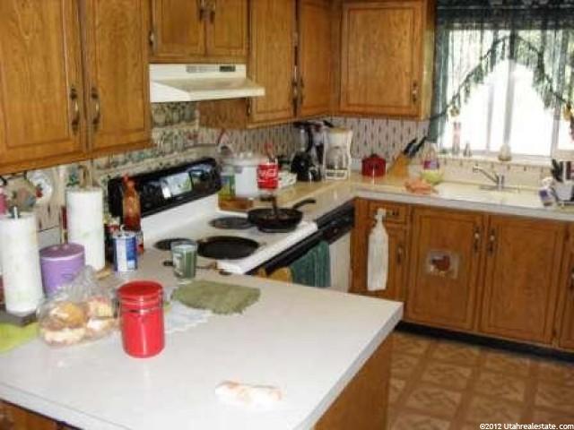 4389 S 775 W, Riverdale, UT 84405 — photo 3