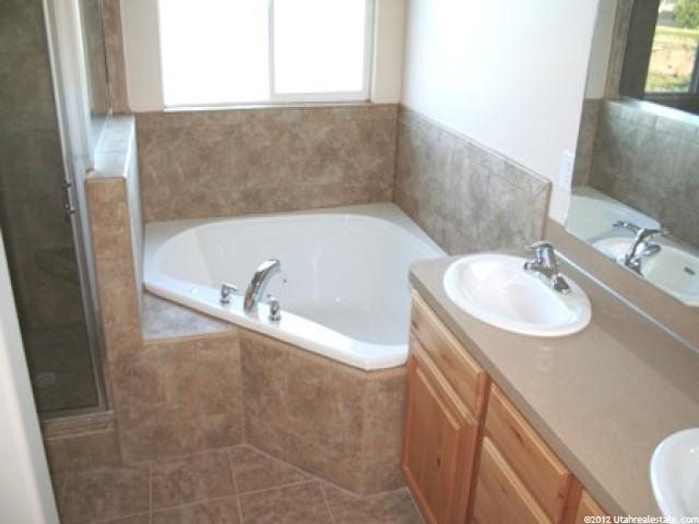 1843 S 2150 W, Syracuse, UT 84075 — photo 7