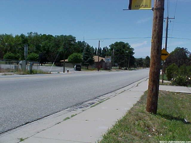 34 W 1800 N, Sunset, UT 84015 — photo 3