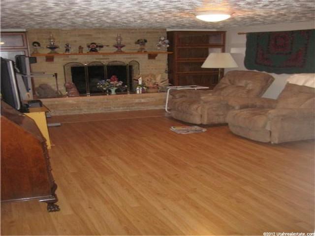 2121 W 3900 S, Roy, UT 84067 — photo 2
