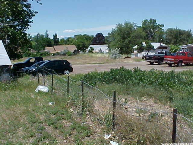 1871 N Main St, Sunset, UT 84015 — photo 8