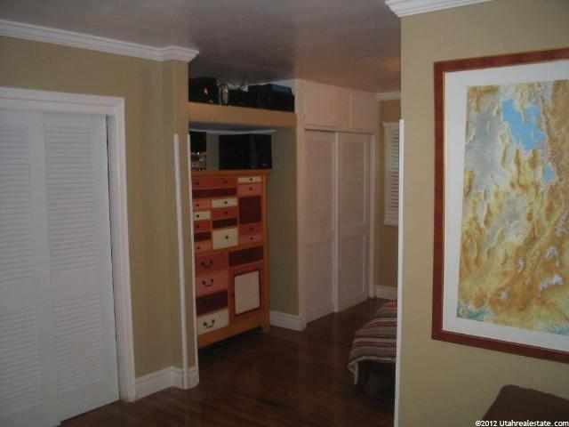 25 W 2025 N, Centerville, UT 84014 — photo 11
