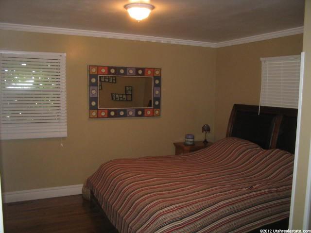 25 W 2025 N, Centerville, UT 84014 — photo 10