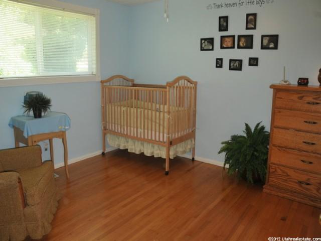 9307 S Sneddon Dr, Sandy, UT 84070 — photo 5