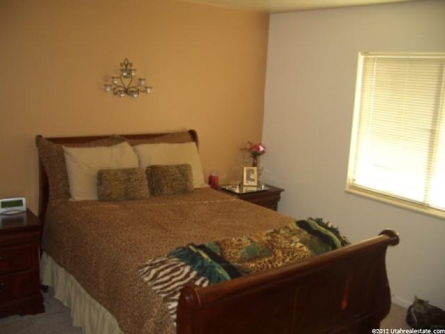 5271 S 2775 W #B, Roy, UT 84067 — photo 8