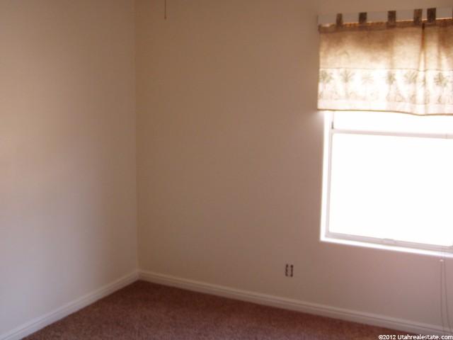 87 S 2250 E, St. George, UT 84790 — photo 7