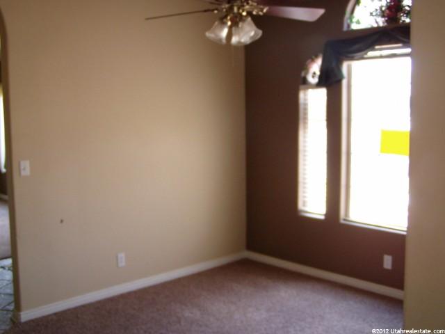 87 S 2250 E, St. George, UT 84790 — photo 10