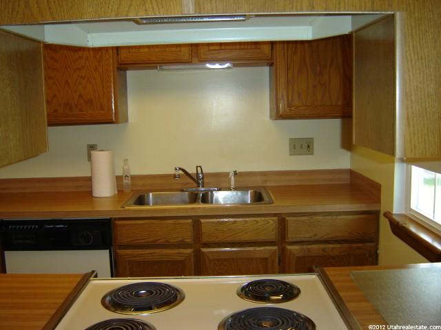 1760 N 285 W, Layton, UT 84041 — photo 3