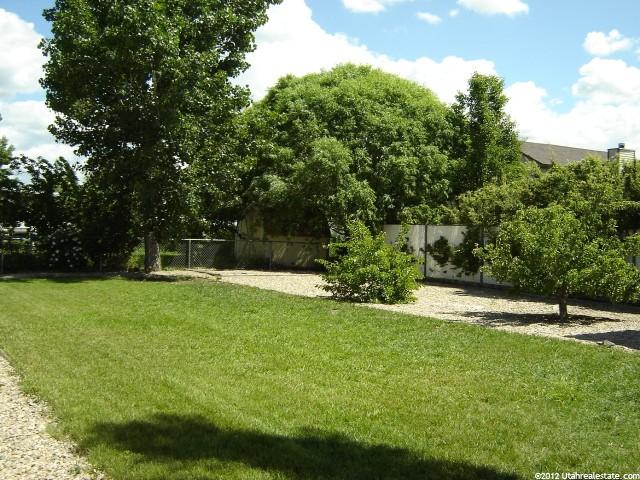 1760 N 285 W, Layton, UT 84041 — photo 8