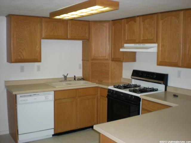 25 E Clark St, Stockton, UT 84071 — photo 3