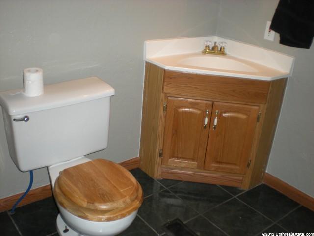 25 E Clark St, Stockton, UT 84071 — photo 9