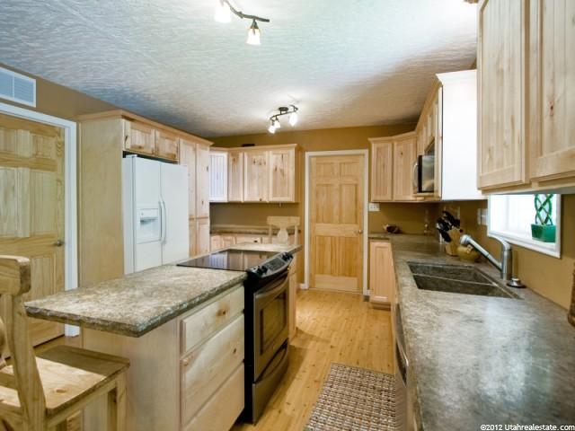750 Parkview Dr, Park City, UT 84098 — photo 11