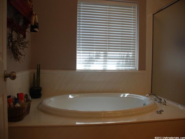195 N 750 W, Hyrum, UT 84319 — photo 10