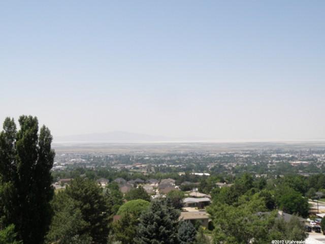 583 E Chelsea Dr, Bountiful, UT 84010 — photo 12
