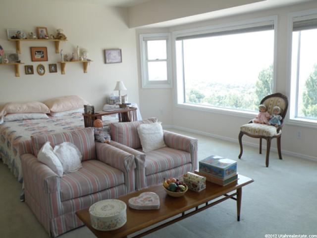 583 E Chelsea Dr, Bountiful, UT 84010 — photo 8