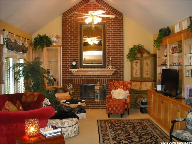 8245 S Pine Springs Cv E, Sandy, UT 84093 — photo 7
