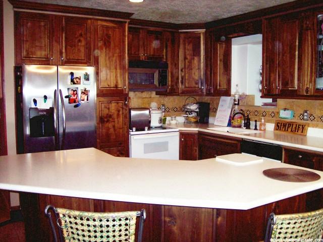 650 N 660 W, West Bountiful, UT 84087 — photo 3