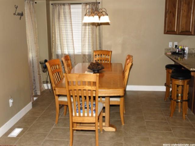 628 W 2975 S, Syracuse, UT 84075 — photo 3