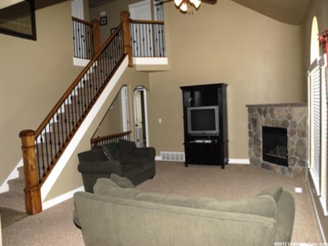 628 W 2975 S, Syracuse, UT 84075 — photo 4