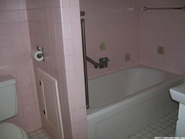 4405 S 2700 E, Holladay, UT 84124 — photo 3