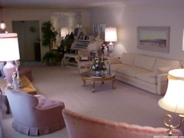 355 E Main St, Tremonton, UT 84337 — photo 2