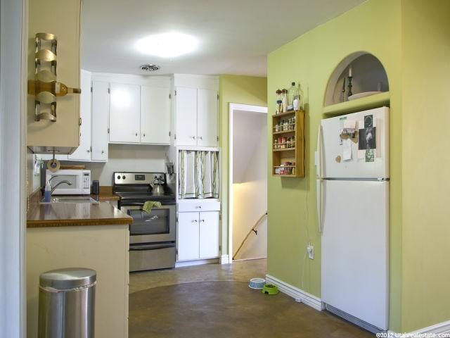 5804 Sagewood Dr, Murray, UT 84107 — photo 5