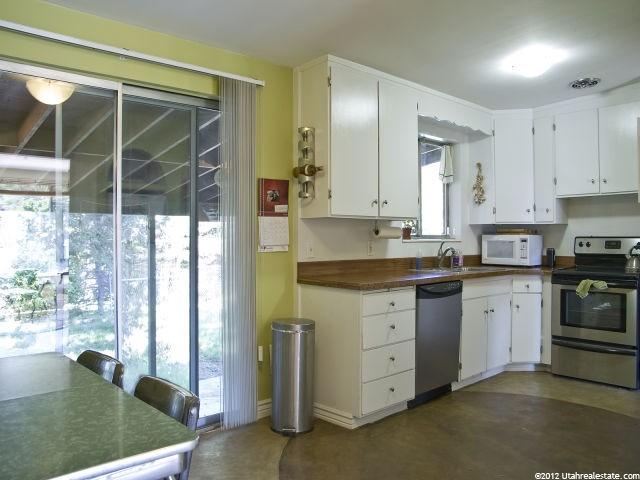 5804 Sagewood Dr, Murray, UT 84107 — photo 6