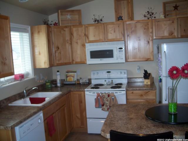 736 S 1500 W, Logan, UT 84321 — photo 4