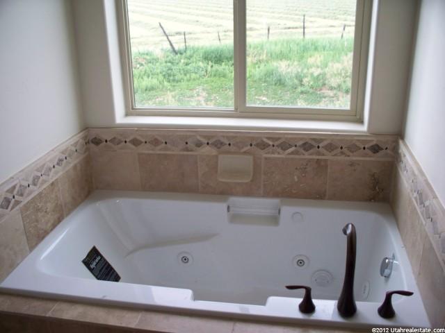 1781 E Split Mountain Dr, Vernal, UT 84078 — photo 6