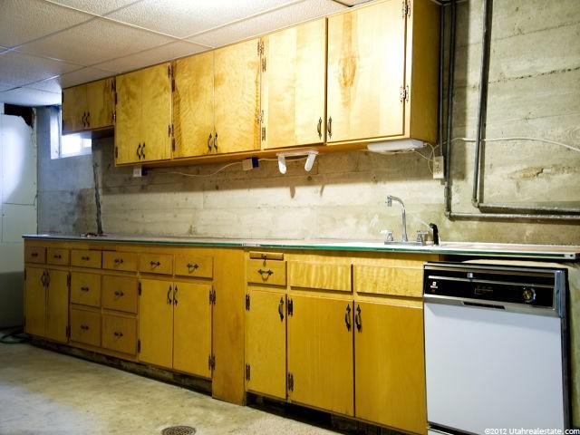 55 S 600 E, Bountiful, UT 84010 — photo 10