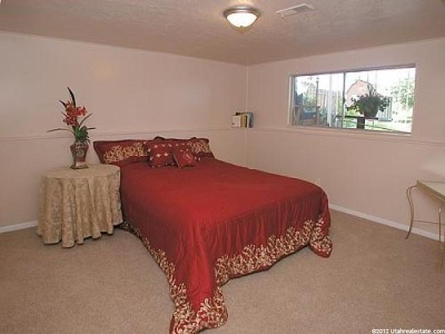 857 Chambers St, South Ogden, UT 84403 — photo 2