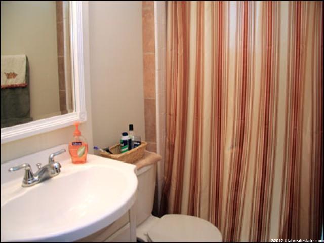 8486 S 1520 E, Sandy, UT 84093 — photo 8
