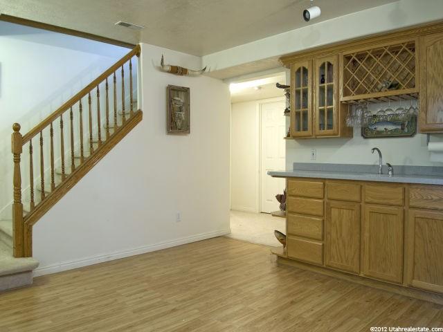 538 E Woodpine Cir, Midvale, UT 84047 — photo 3
