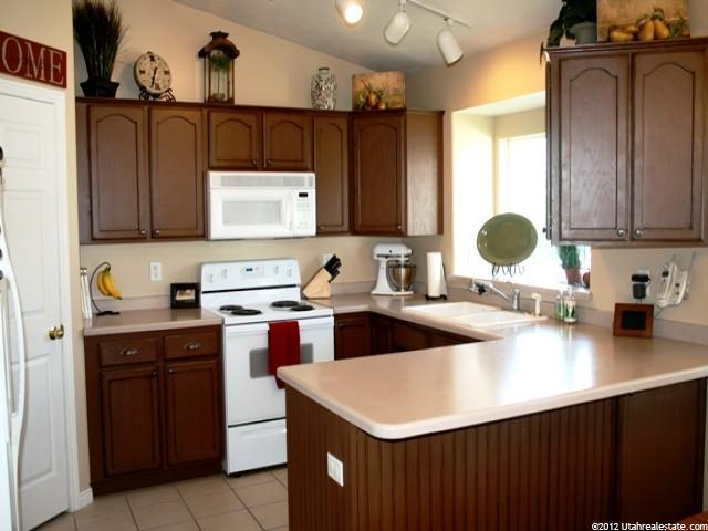758 E Sunset Ponds Dr, Draper, UT 84020 — photo 2