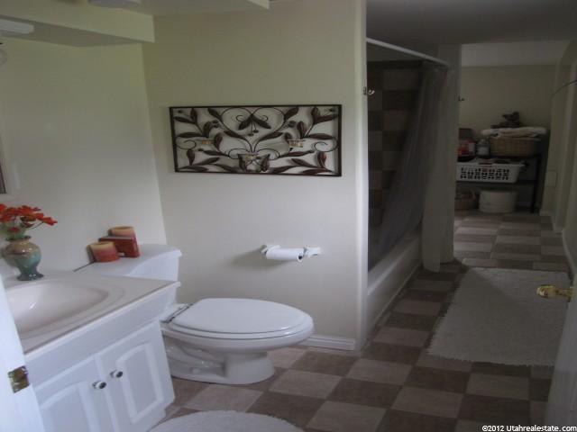 1871 S 350 E, Bountiful, UT 84010 — photo 5